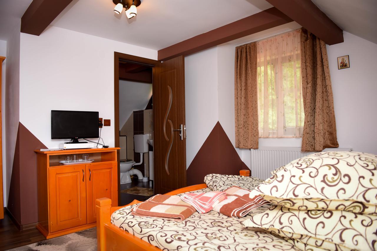 Casa Edy Hotell Colibiţa Eksteriør bilde